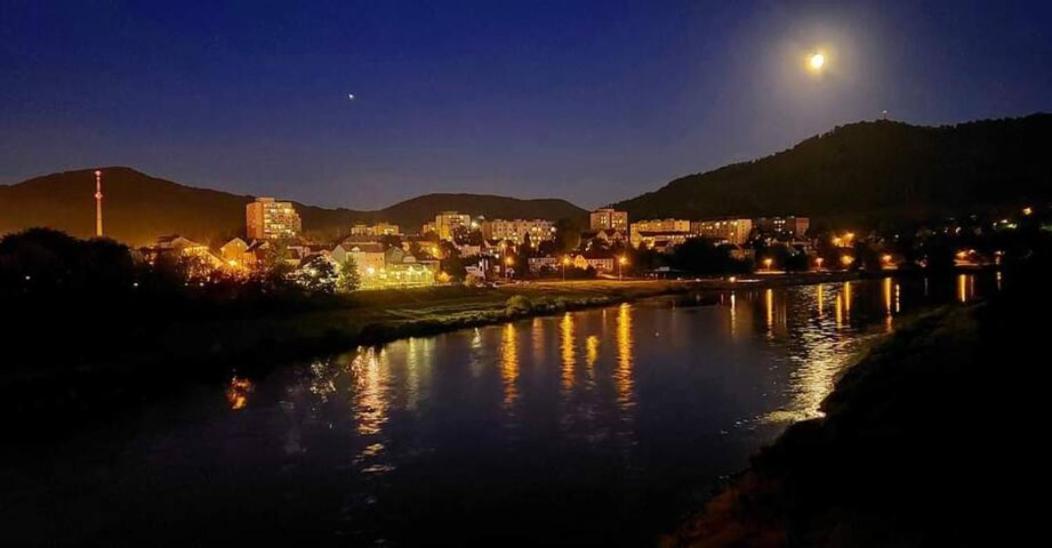 Apartamento U Bocmana S Vyhledem Na Zamek A Labe Decin Exterior foto