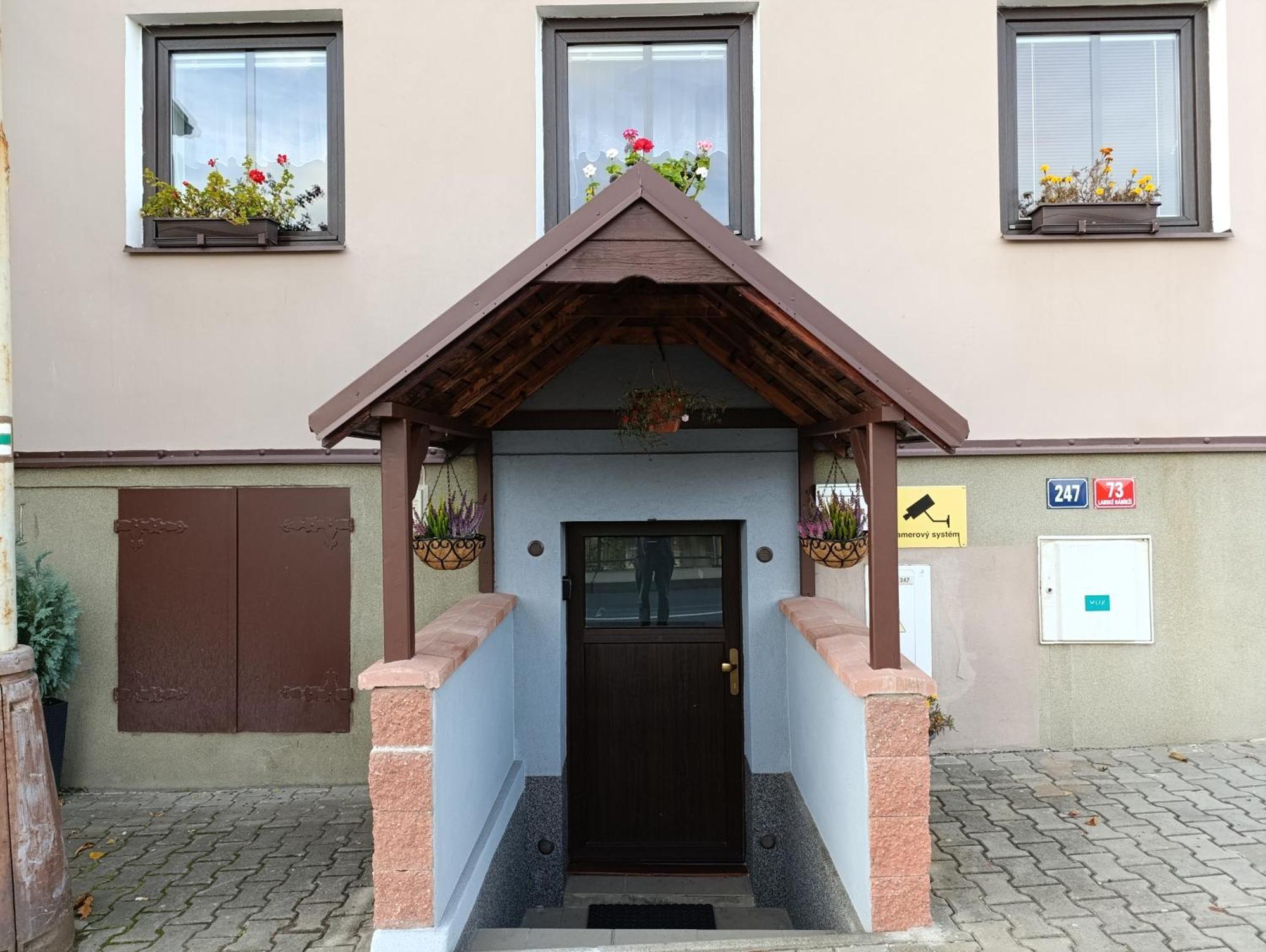 Apartamento U Bocmana S Vyhledem Na Zamek A Labe Decin Exterior foto